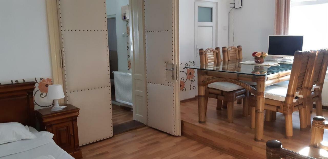 Casa Piata Sfatului Lägenhet Braşov Exteriör bild